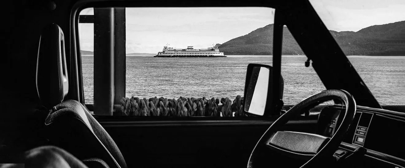 Τρακάρισμα μέσα σε πλοίο: Πώς θα αποζημιωθείς αν η βαρκάδα πάει στραβά
