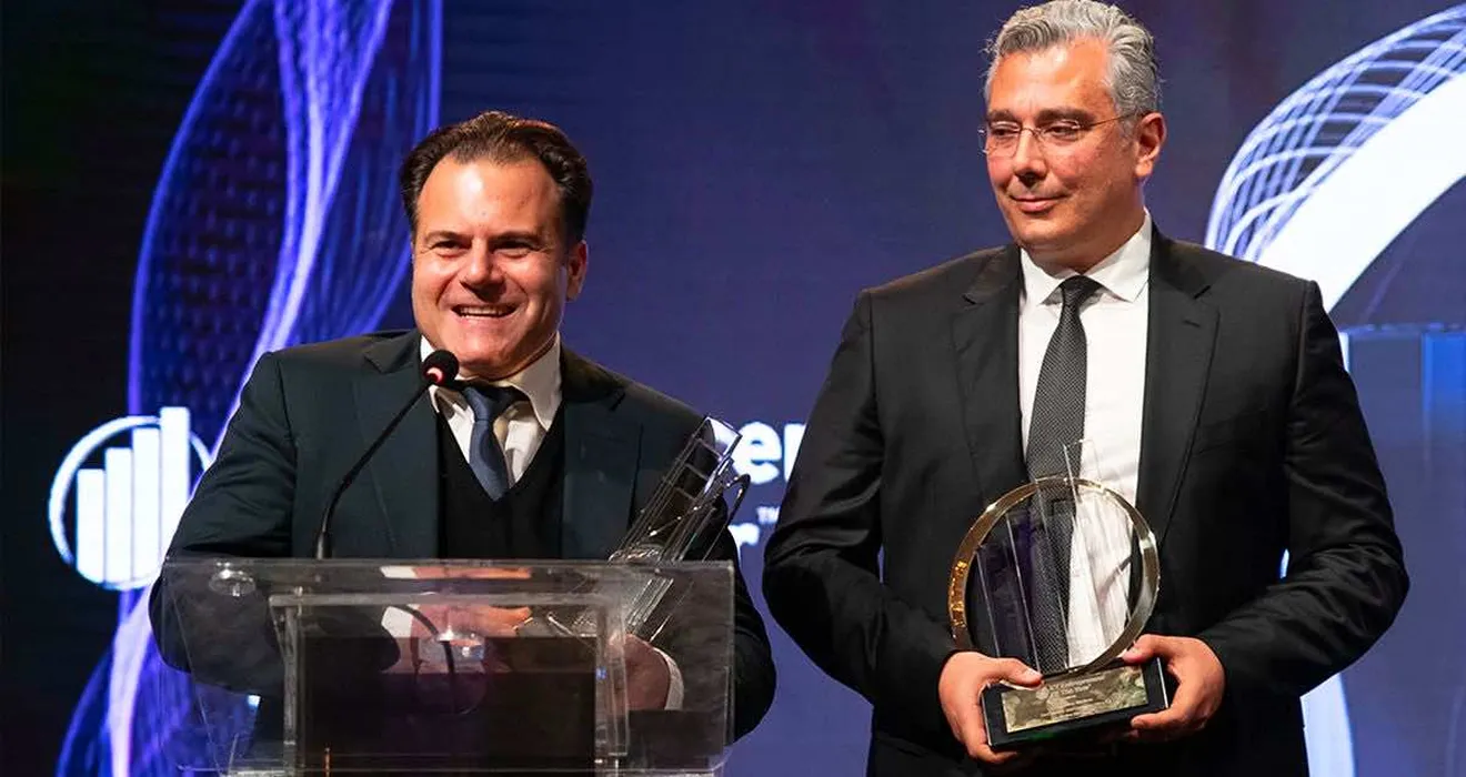 Οι συνιδρυτές της Hellas Direct αναδείχθηκαν Επιχειρηματίες της Χρονιάς 2022 στην Κύπρο