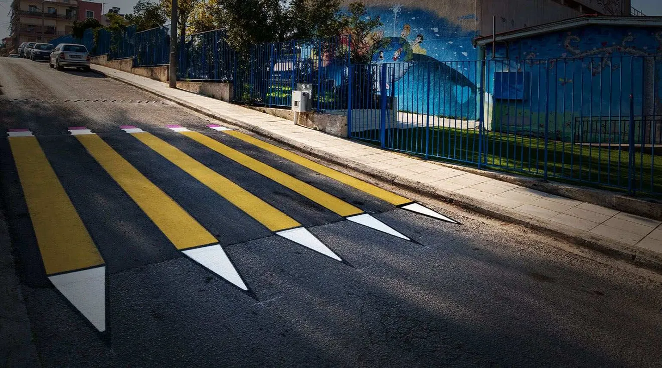 Πόσο κρατάει μία Παρασκευή; Μέχρι να έχουμε Safe Roads για όλους!