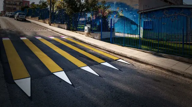 Πόσο κρατάει μία Παρασκευή; Μέχρι να έχουμε Safe Roads για όλους!