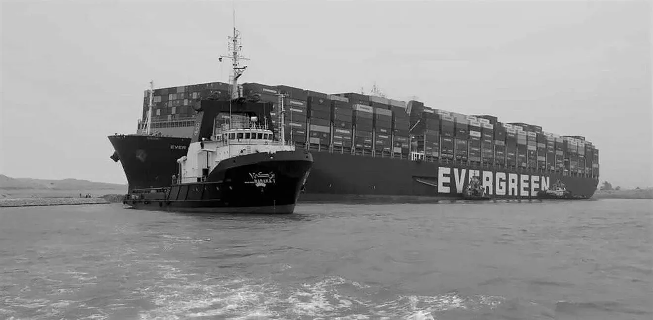 Πώς θα επηρεάσει την τιμή της βενζίνης το επικό μπλοκάρισμα της διώρυγας από το Ever Given;